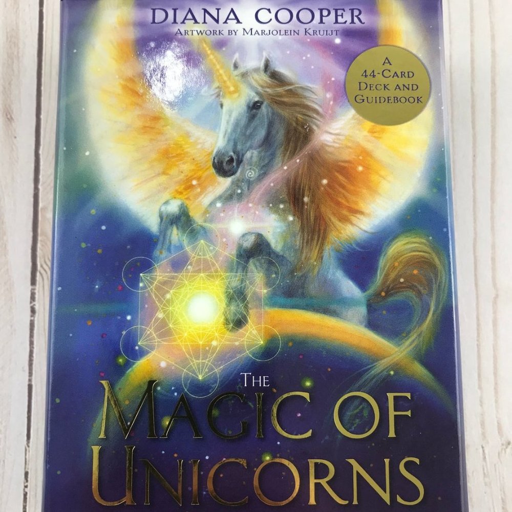 The Magic of Unicorns Oracle Cards - Picture 1 of 3